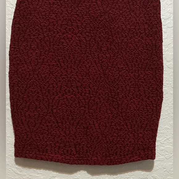 Forever 21 Stretchy Mini Skirt - Picture 2 of 6